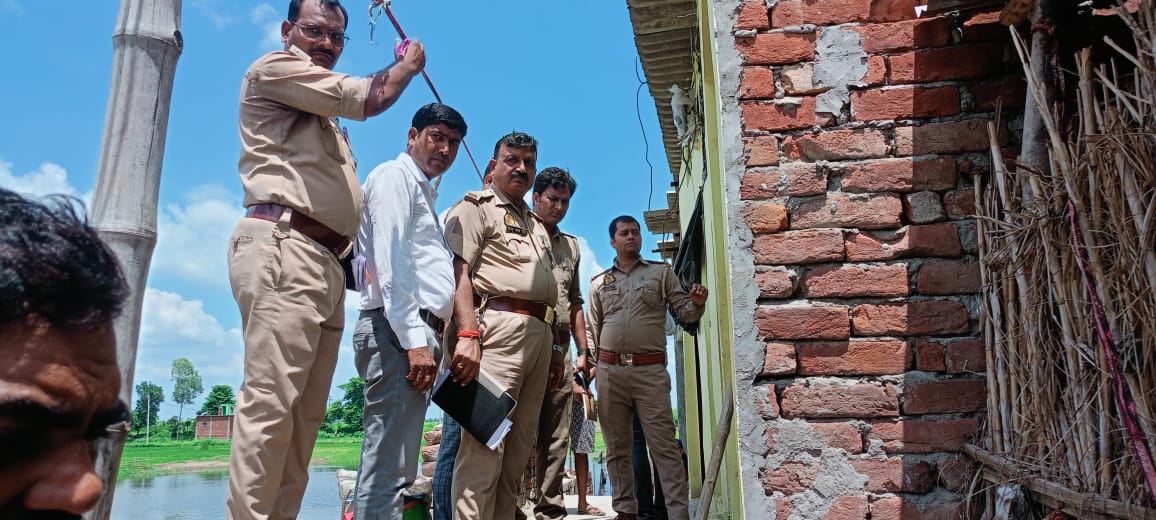 युवक ने  फाँसी लगाकर की  आत्म हत्या मचा हडकम्प जांच में जुटी पुलिस