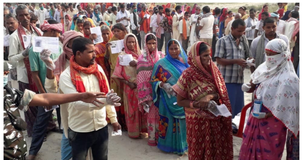 बिहार में मतगणना शुरू