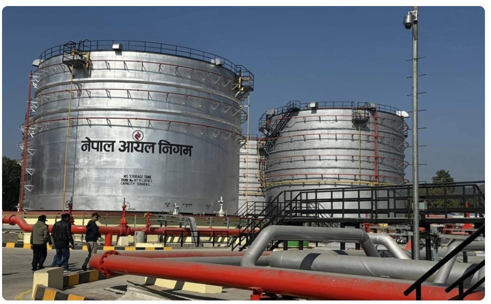 नेपाल में आज 12 बजे रात से पेट्रोल और डीज़ल की कीमतों में बढ़ोतरी