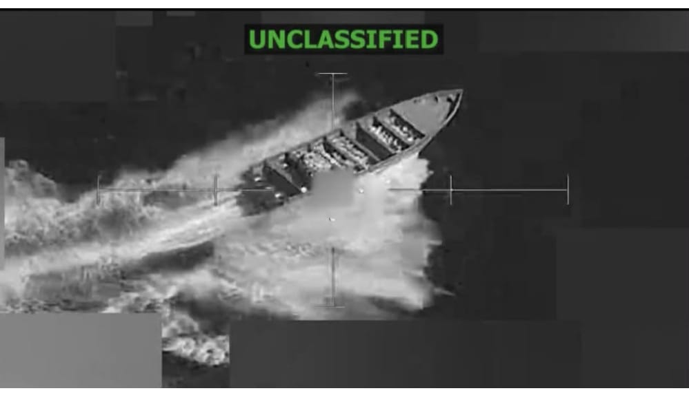 अमेरिका ने 21वीं बार नशीली दवाओं से भरी नावों पर हमला किया, 3 की मौत