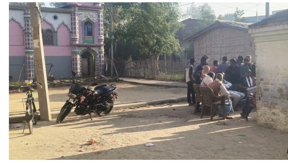 जलेश्वर में धारदार हथियार से एक व्यक्ति की हत्या