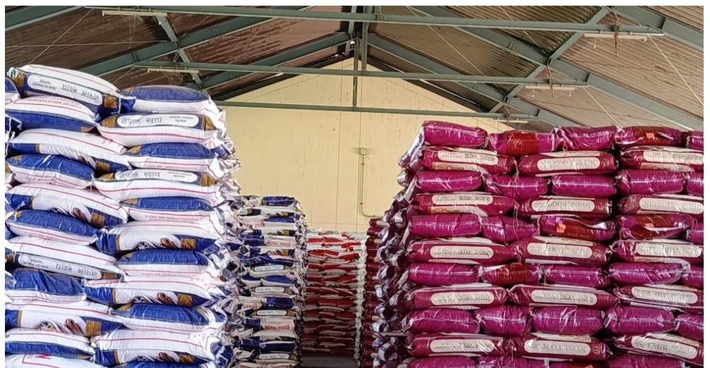 खाद्य प्रयोजनों के लिए 25,000 क्विंटल चावल गोदाम में फँसा हुआ है