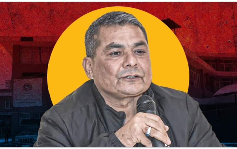 सुप्रीम कोर्ट ने दुर्गा प्रसाई को कोर्ट में पेश होने का आदेश दिया