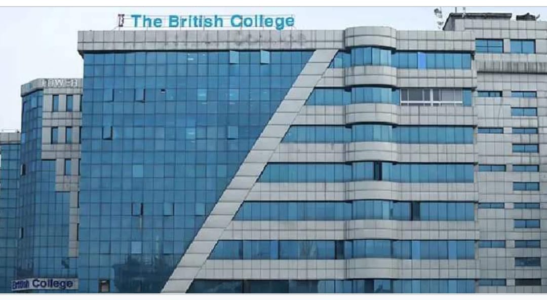 नेपाल में ब्रिटिश कॉलेज ने पत्रकारों के साथ बुरा बर्ताव किया